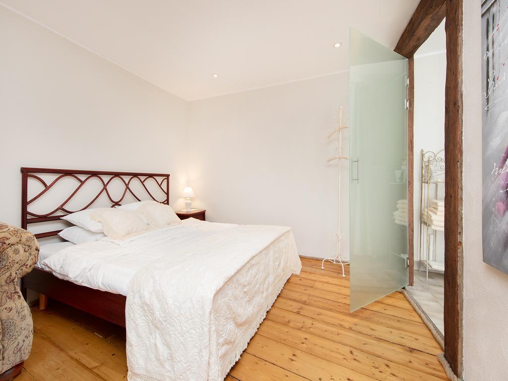 Calandra Apartment Талин Екстериор снимка
